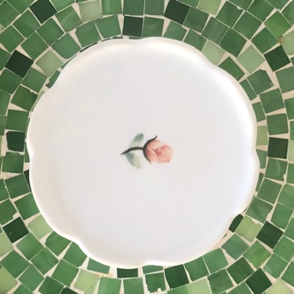 2004 PEACH ROSE PORCELAIN JEWELRY OR TRINKET BOX - Picture 4 of 9